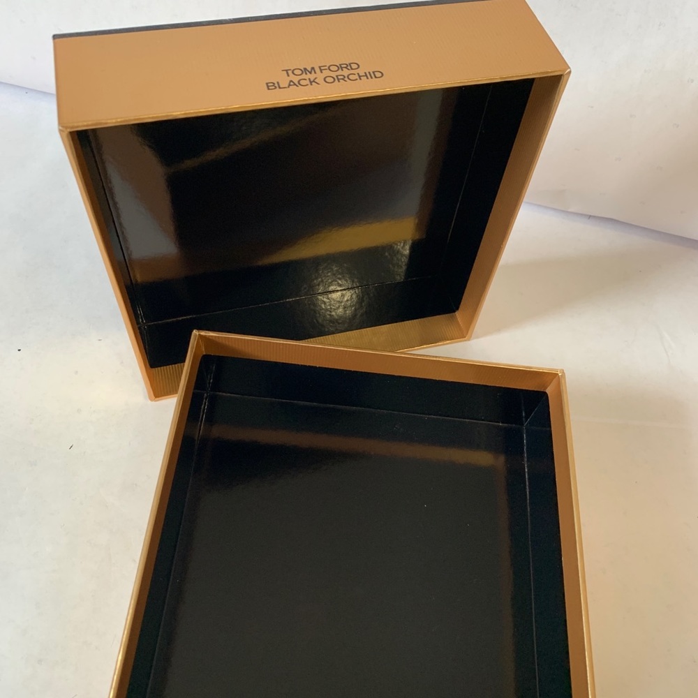 Tom Ford black orchid gift box - Picture 2 of 4